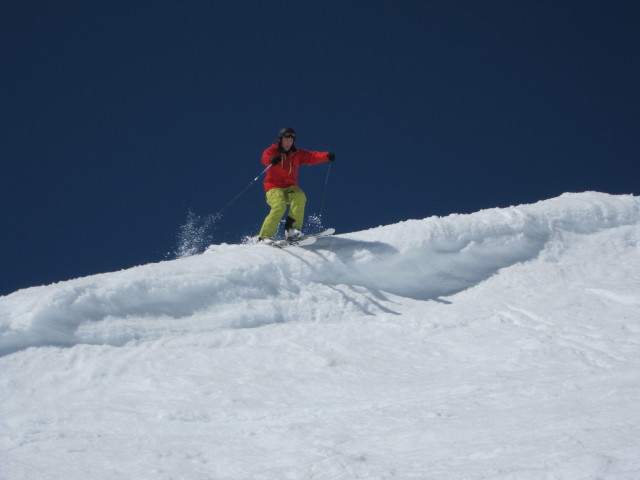 Ronald neben der Piste 16 (16. M&auml;rz)