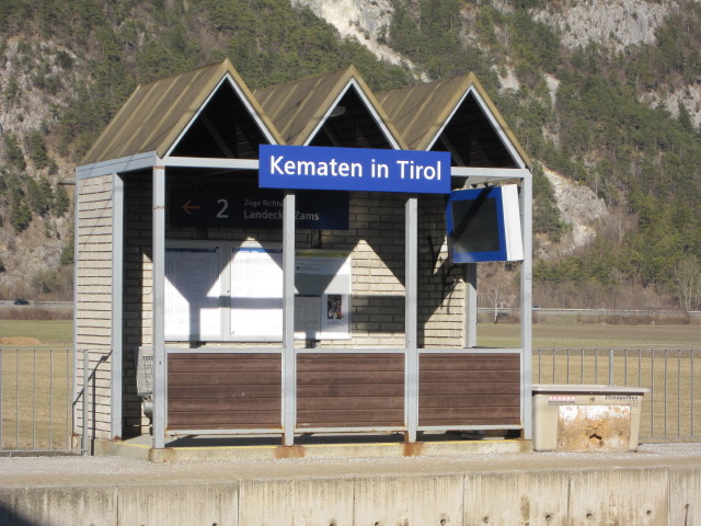 Bahnhof Kematen in Tirol, 593 m (15. M&auml;rz)