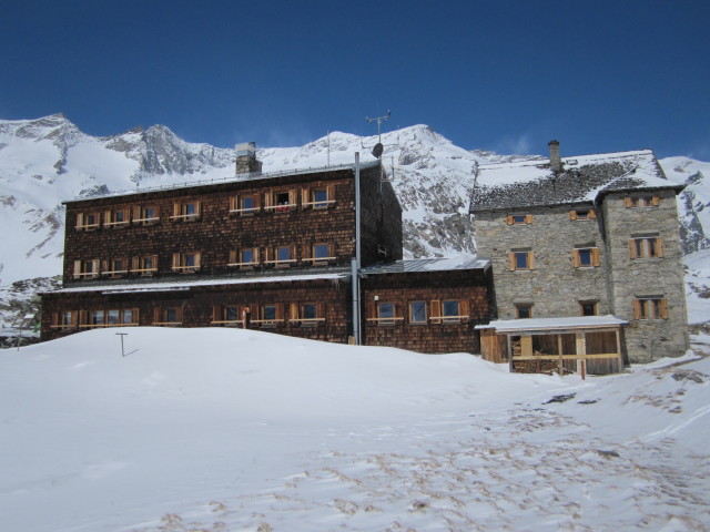 Essener-Rostocker-Hütte, 2.207 m (1. Apr.)