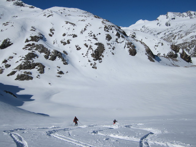 Michaela und Klaus zwischen Keesseele und Essener-Rostocker-H&uuml;tte (1. Apr.)