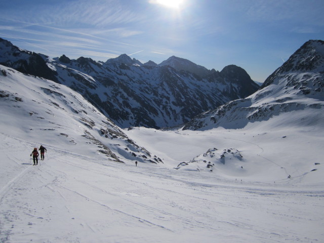 Christoph und Michaela zwischen Simonysee und Reggent&ouml;rl (2. Apr.)