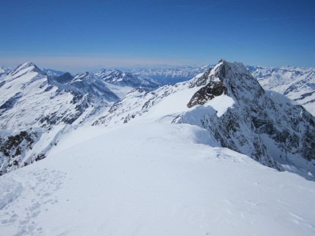 von der Westlichen Simonyspitze Richtung S&uuml;dwesten (2. Apr.)