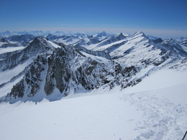 von der Westlichen Simonyspitze Richtung S&uuml;dwesten (2. Apr.)