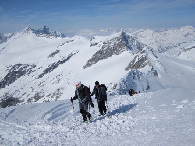 Siegbert und Gerwalt zwischen Maurerkees und Gro&szlig;em Geiger (3. Apr.)