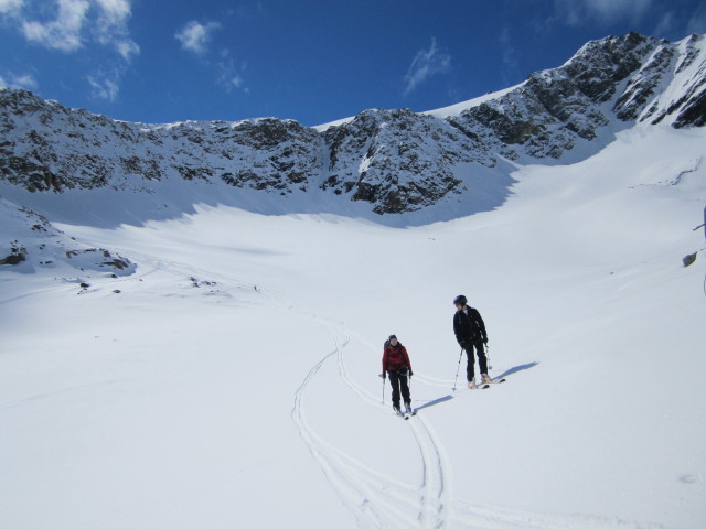 Gudrun und Norbert am N&ouml;rdlichen Malhamkees (6. Apr.)