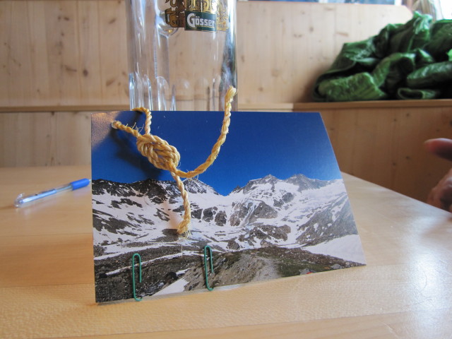 in der Essener-Rostocker-H&uuml;tte, 2.207 m (6. Apr.)