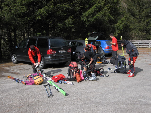 Christoph, Gudrun, Michaela, Norbert und Klaus in Str&ouml;den, 1.403 m (7. Apr.)