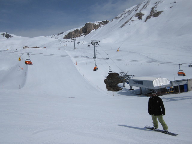 Markus bei der Talstation der Grivaleabahn, 2.314 m (23. Apr.)