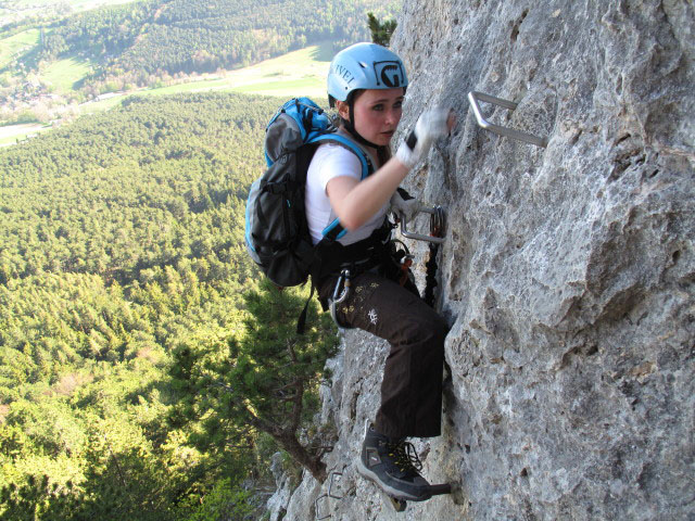 Wildenauer-Klettersteig: Diana in der Schl&uuml;sselstelle