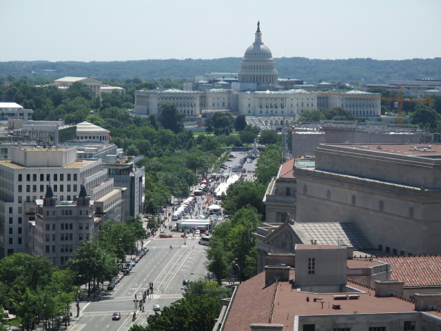 United States Capitol vom Old Post Office aus (19. Mai)