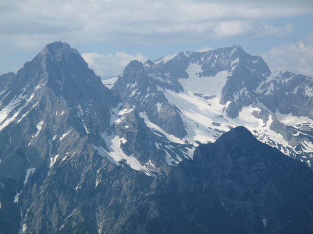 Spitzmauer und Gro&szlig;er Priel von der Kleinen Scheibe aus (26. Mai)