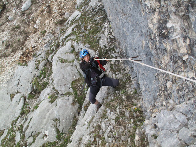 S&uuml;dostsporn-Klettersteig: Irene im Einstieg (27. Mai)
