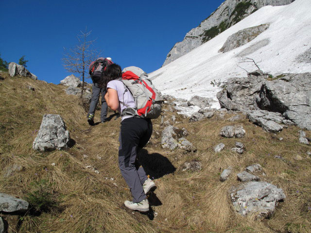 Thomas und Monika zwischen Weg 601 und Gamssteinsattel (16. Juni)