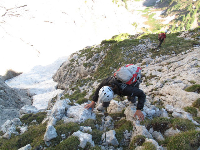 Monika und Thomas zwischen Kleinem &Ouml;dstein und Gamssteinsattel (16. Juni)