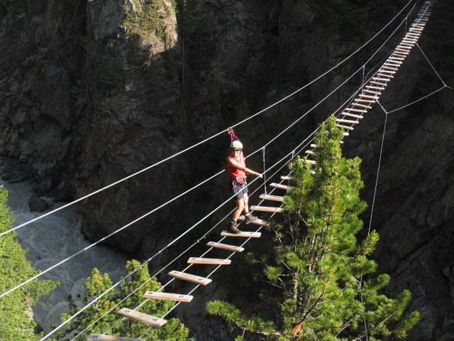 Obergurgler Klettersteig: Gudrun auf der Nepalbr&uuml;cke (30. Juni)