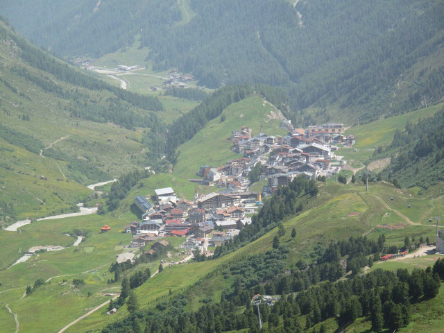 Obergurgl vom Sch&ouml;nwieskopf aus (30. Juni)