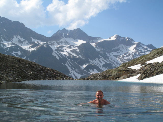 Ich neben Weg 922 zwischen Schw&auml;rzenkamm-Klettersteig und Hochwildehaus (30. Juni)