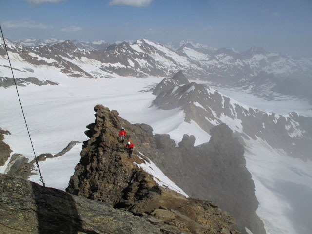 Christoph und Gudrun am Nordgrat der Hochwilde (1. Juli)