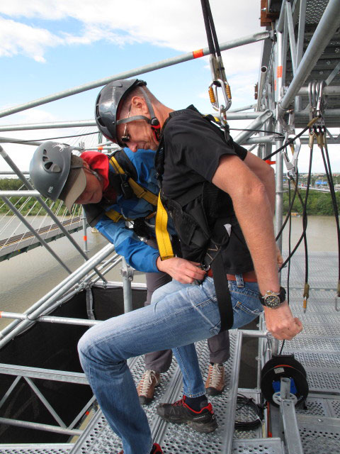 ? und Peter am Flying Fox des Spider Rock Wien