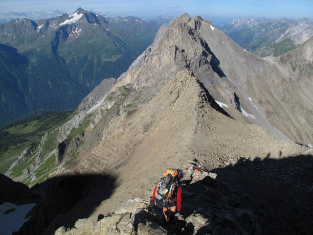Gudrun und Christoph am Augsburger H&ouml;henweg zwischen Dawinkopf und Dawinscharte (12. Aug.)