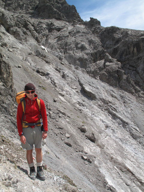 Christoph am Augsburger H&ouml;henweg zwischen Parseierscharte und Gr&uuml;nem Br&uuml;nnle (12. Aug.)