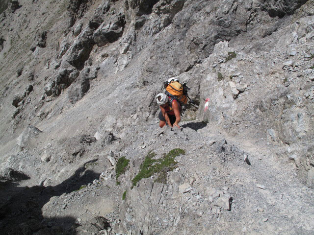 Gudrun am Augsburger H&ouml;henweg zwischen Parseierscharte und Gr&uuml;nem Br&uuml;nnle (12. Aug.)