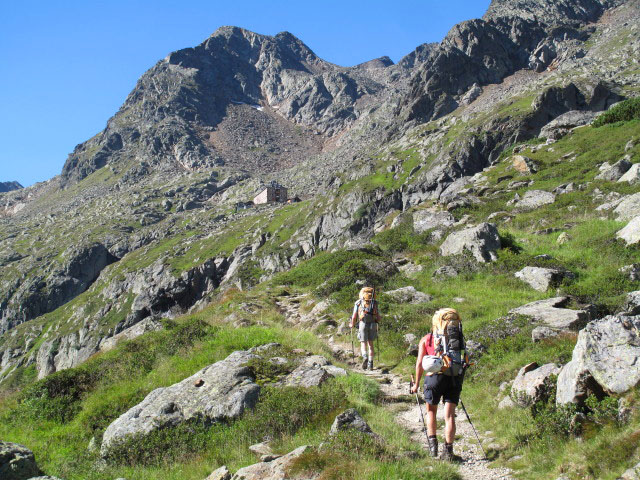 Christoph und Gudrun auf Weg 134 zwischen Gr&uuml;blalm und N&uuml;rnberger H&uuml;tte (17. Aug.)