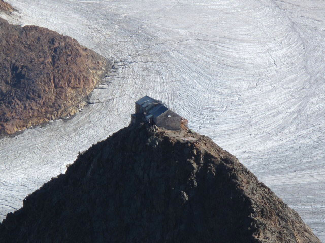 Becherhaus vom Wilden Freiger aus (17. Aug.)