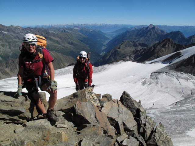 Gudrun und Christoph am Ostgrat des Zuckerh&uuml;tls (18. Aug)