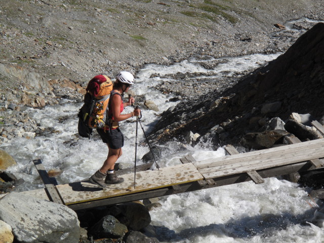Gudrun zwischen Pfaffenferner und Hildesheimer H&uuml;tte (18. Aug)
