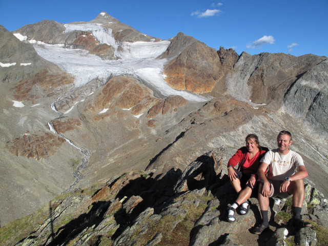 Gudrun und ich bei der Hildesheimer H&uuml;tte (18. Aug)