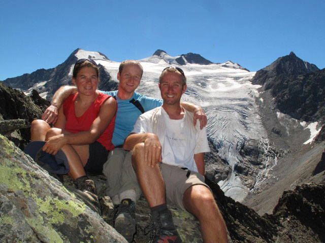Gudrun, Christoph und ich zwischen Weg 102 und Gro&szlig;em Tr&ouml;gler (19. Aug.)