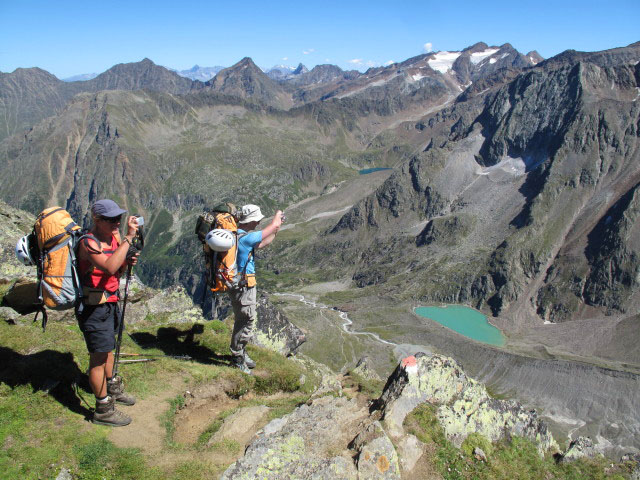 Gudrun und Christoph zwischen Gro&szlig;em Tr&ouml;gler und Kleinem Tr&ouml;gler (19. Aug.)