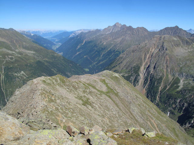 vom Kleinen Tr&ouml;gler Richtung Nordosten (19. Aug.)