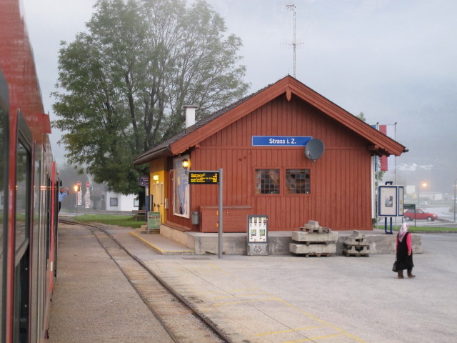 Bahnhof Stra&szlig;, 525 m