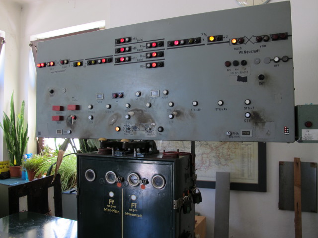 Bahnhof M&uuml;nchendorf, 186 m