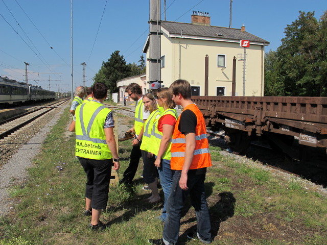 Bahnhof Achau, 177 m
