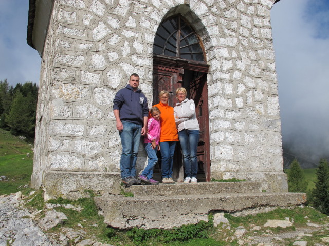 Ren&eacute;, Bianca, Elisabeth und Elisabeth bei Maria Schnee, 1.754 m (16. Sep.)