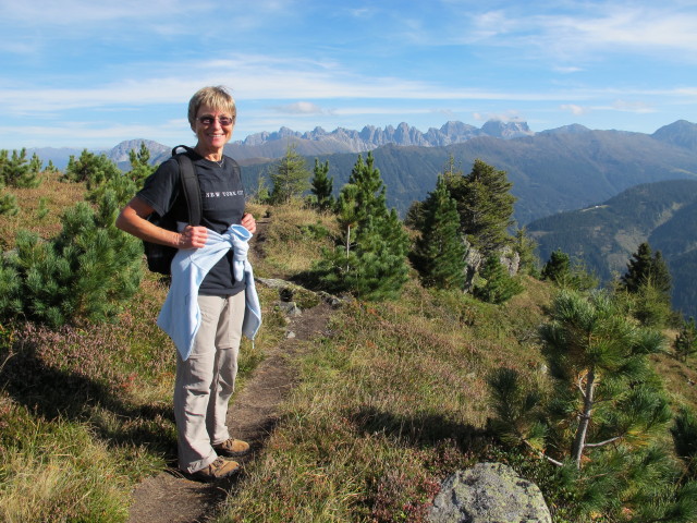 Mama am Sellraintaler H&ouml;henweg auf Jochrain