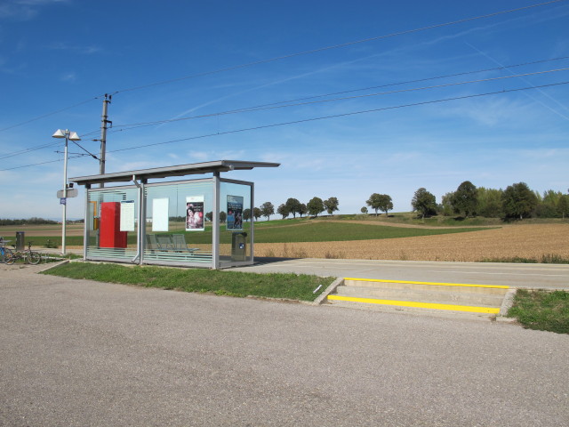 Haltestelle Oberolberndorf, 183 m