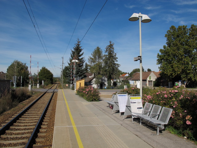 Haltestelle H&ouml;bersdorf, 191 m