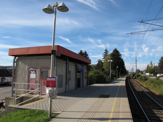 Haltestelle Breitenwaida, 216 m