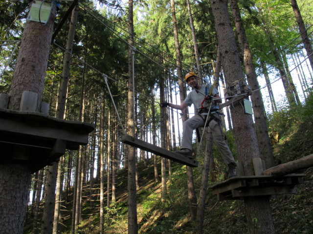 Ich im Parcours 'Eichh&ouml;rnchen' im Kletterwald Buchenberg