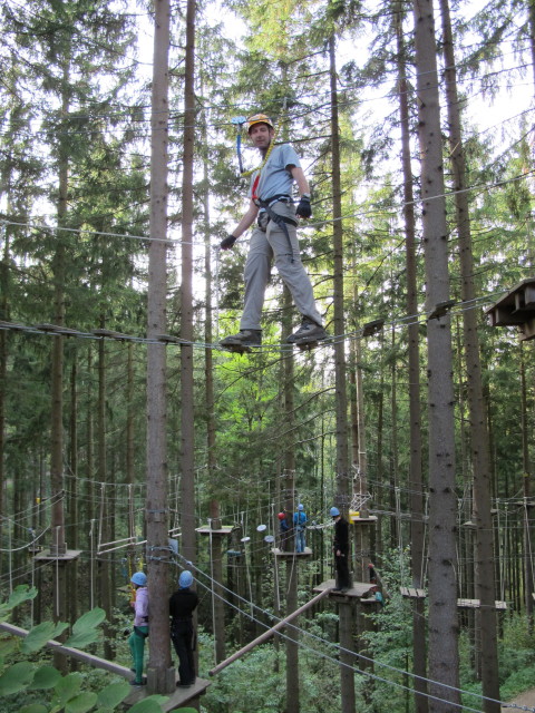 Ich im Parcours 'Eichh&ouml;rnchen' im Kletterwald Buchenberg