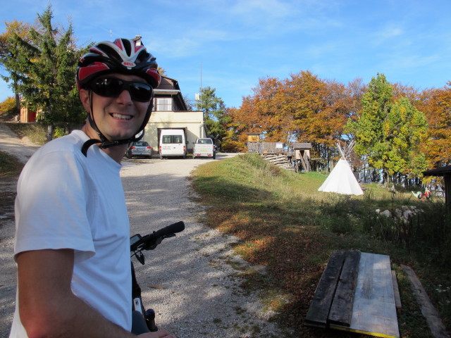 Ich beim Hocheck-Schutzhaus, 1.030 m