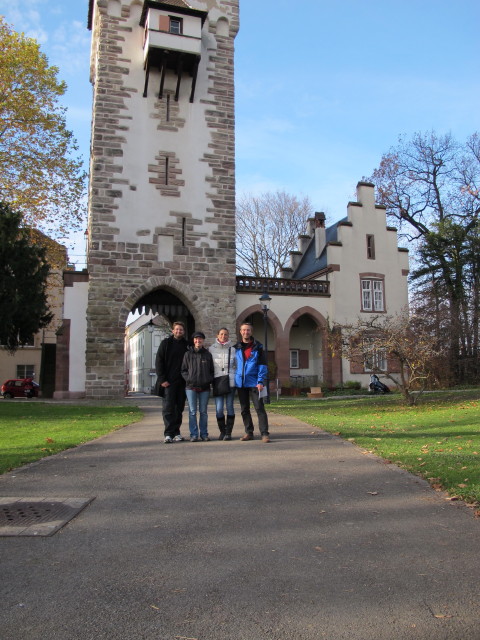 Markus, Carmen, Romy und ich beim St. Alban-Tor