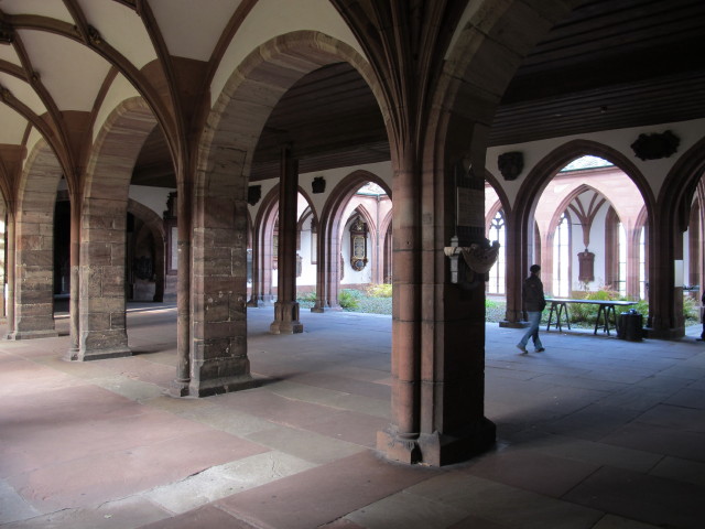 Carmen im gro&szlig;en Kreuzgang des M&uuml;nsters