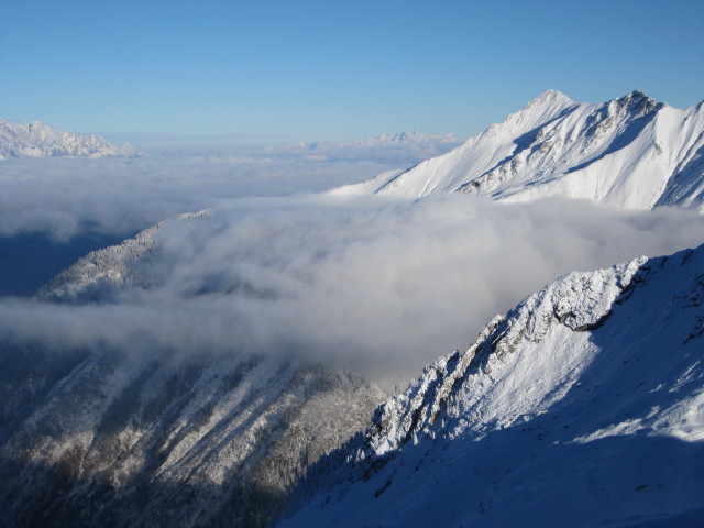 von der Talstation der Kristallbahn Richtung Osten