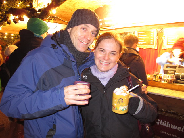 Florian und Katrin im Weihnachtsdorf Schloss Belvedere