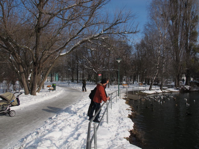 Carmen und Wolfgang am Laternenweg (22. J&auml;n.)